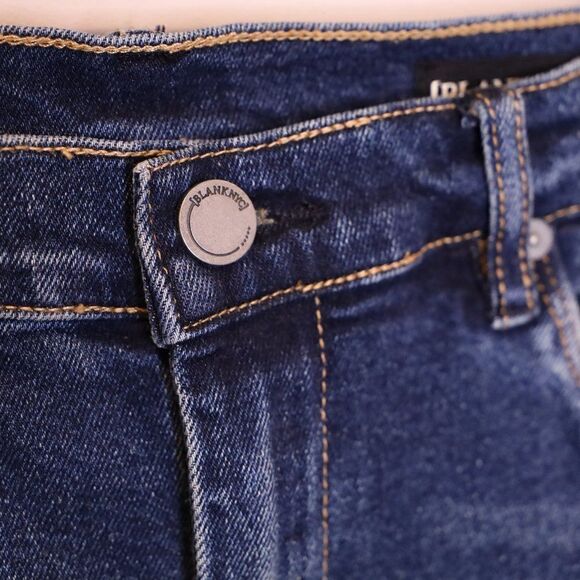 NWT Blank NYC Denim Cut Off Shorts Bermuda Sz 27 - Picture 5 of 6